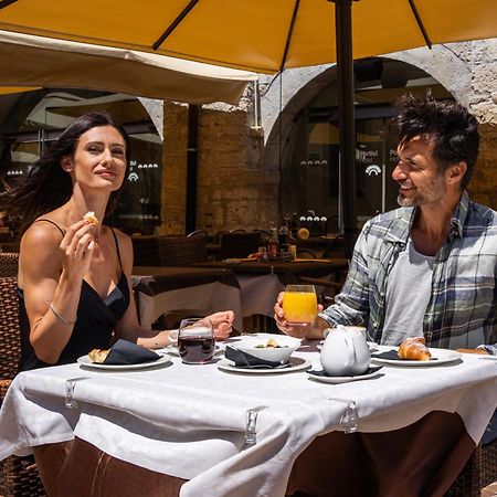 Hotel Portici - Romantik & Wellness Riva del Garda Dış mekan fotoğraf